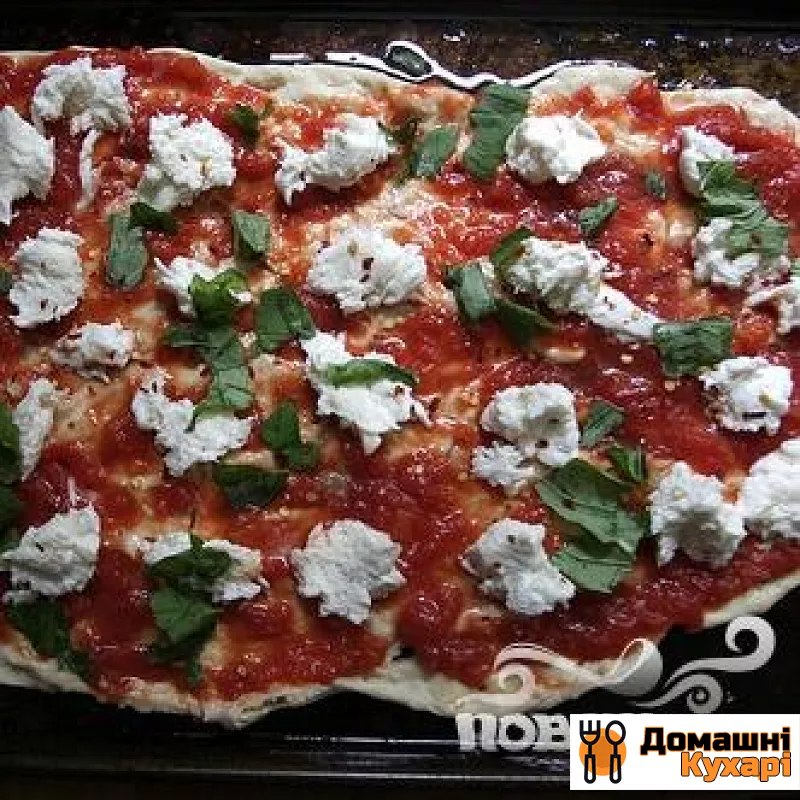 Піца з помідорами та базиліком - фото крок 7