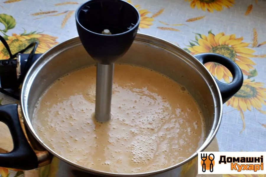 Пікантний суп-пюре з консервованої квасолею - фото крок 5