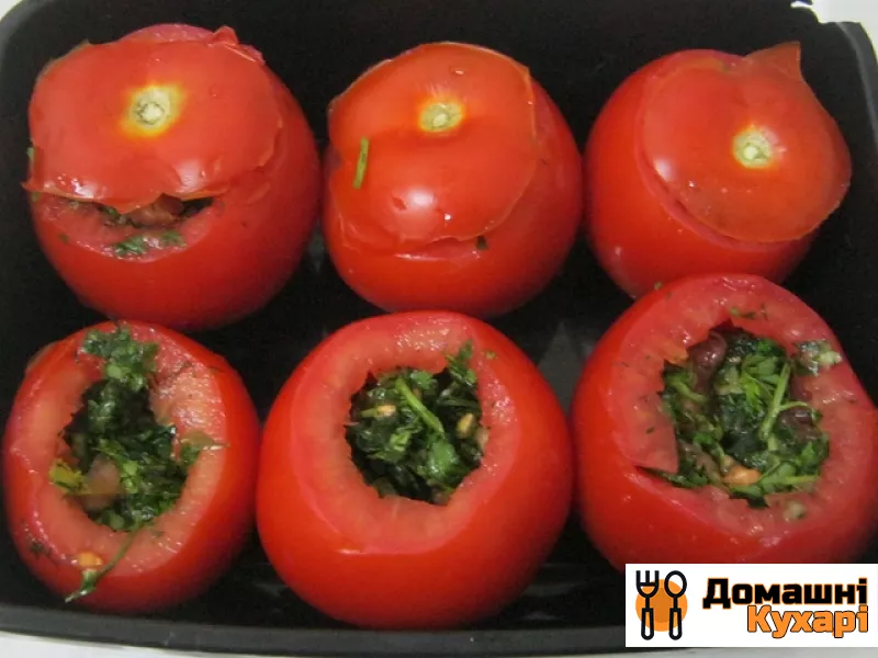 помідори, фаршировані зеленню і часником - фото крок 7