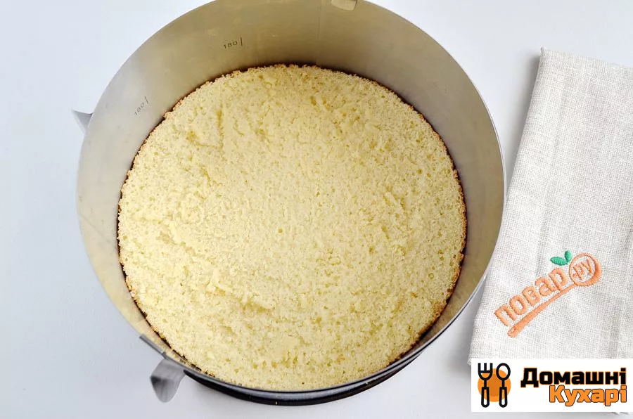 Праздничный торт с творожным кремом - фото крок 10