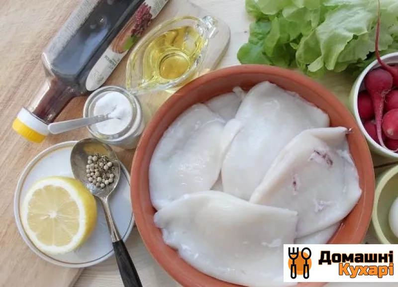 Простий рецепт салату з кальмарами - фото крок 1