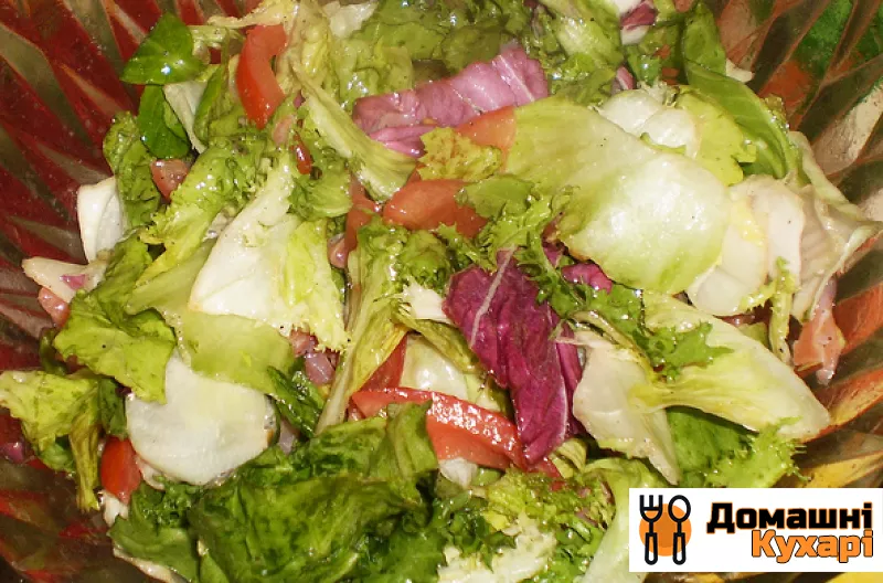Простий салат з сьомгою слабосоленої - фото крок 5