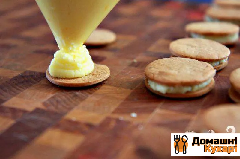 Пряне печиво з апельсиновим кремом - фото крок 9