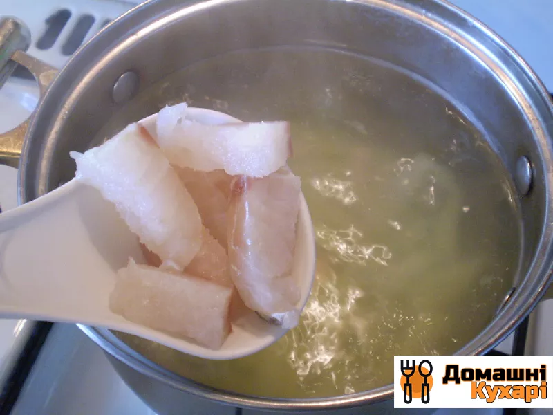 Рибний суп з плавленим сиром - фото крок 5