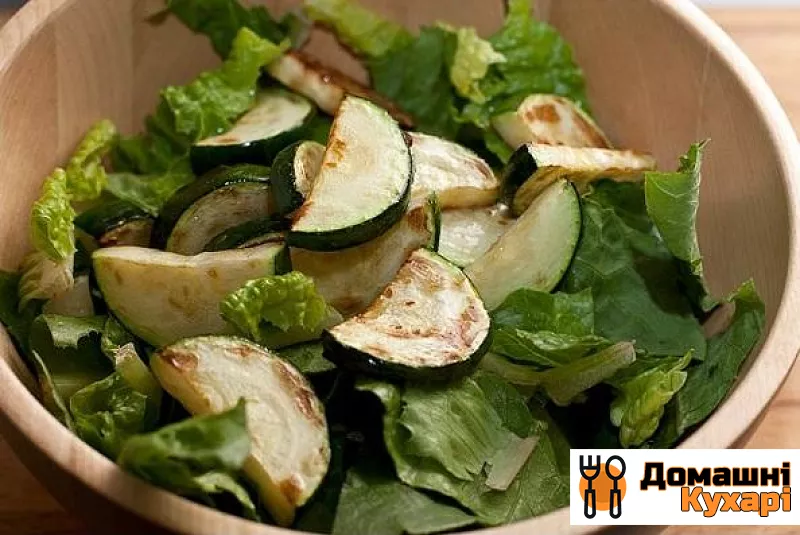 Салат з кабачків з кедровими горішками - фото крок 2