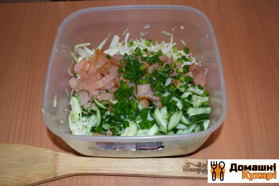Салат з копченої курки з сиром - фото крок 4