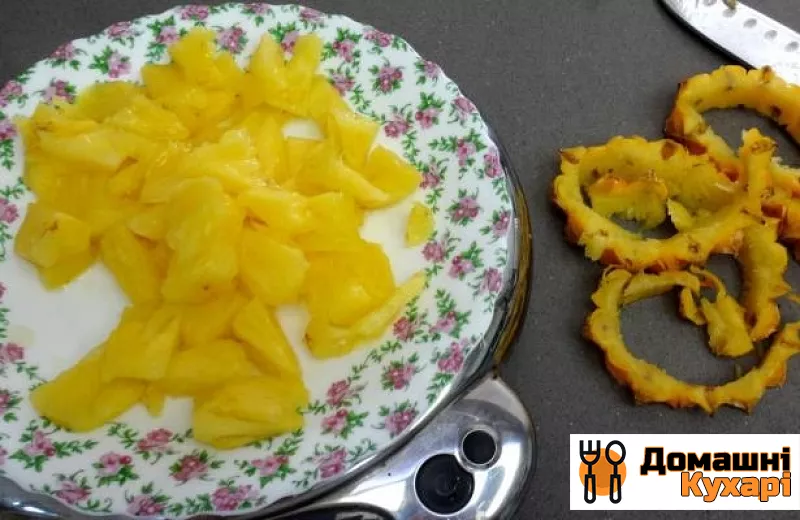 Салат з креветок і ананаса - фото крок 2