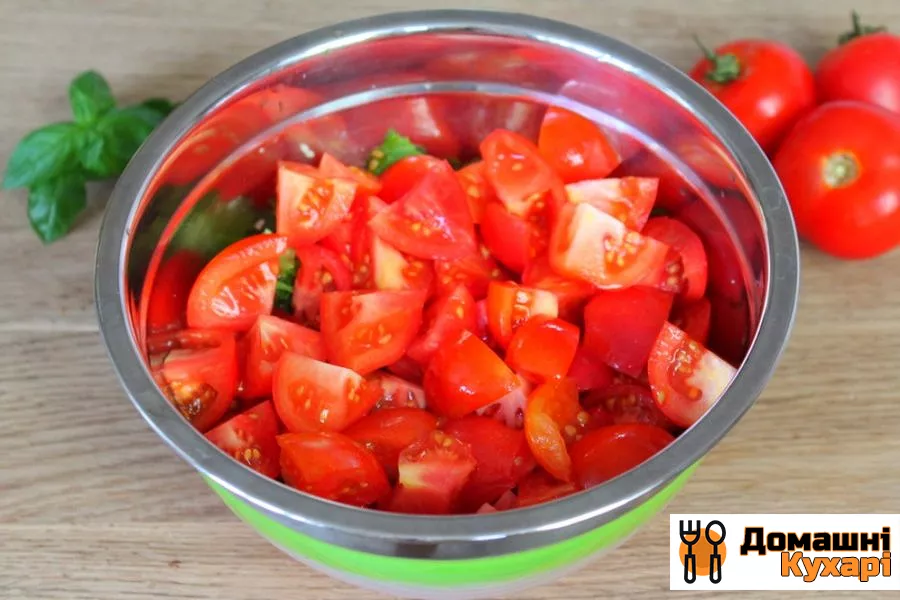 Салат з помідорів з червоною цибулею і кунжутом - фото крок 6