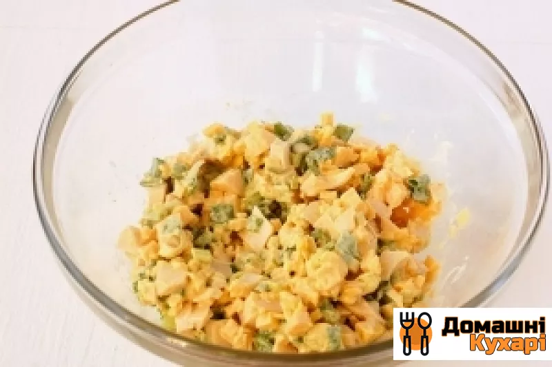 Салат з яєць і зеленої цибулі - фото крок 5