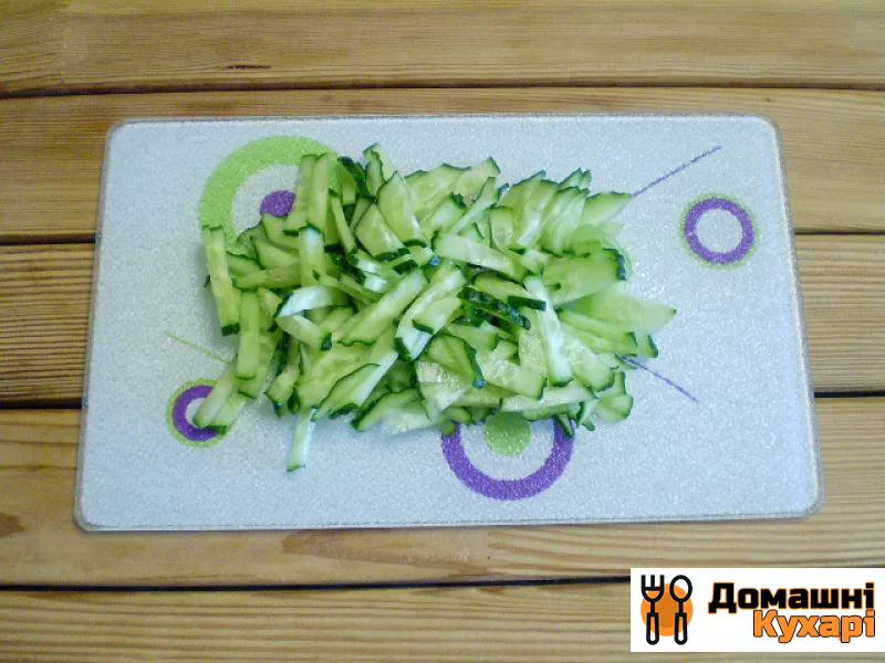 Салат крабовий з огірком - фото крок 3