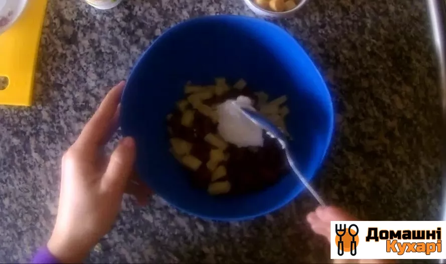 Салат з квасолею та сухариками за 5 хвилин - фото крок 3